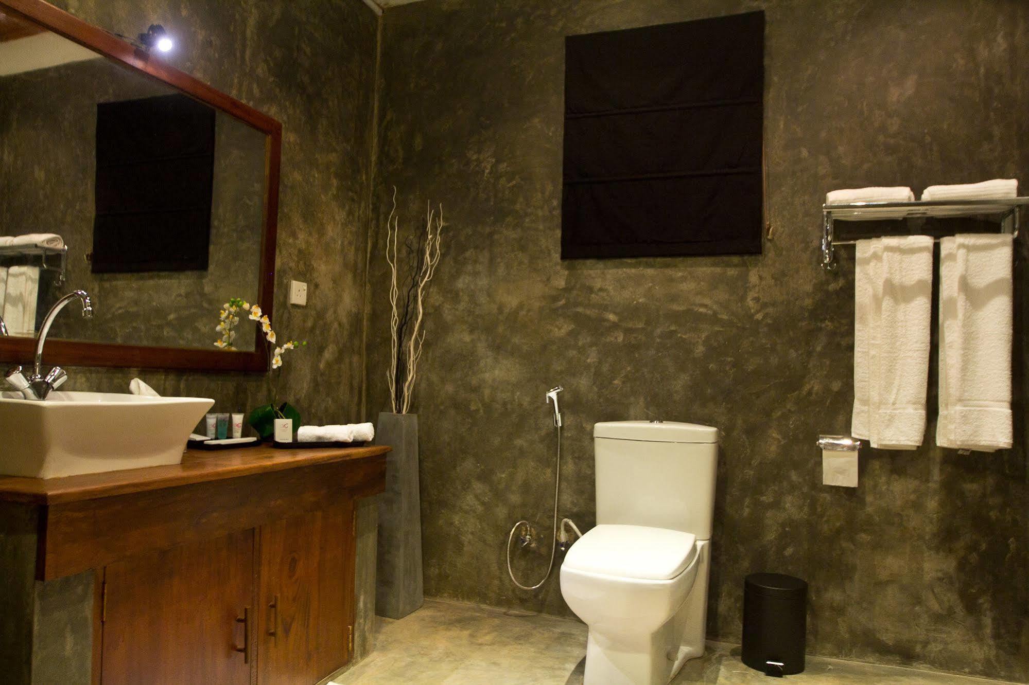 Cattleya Villa Hikkaduwa Exterior photo